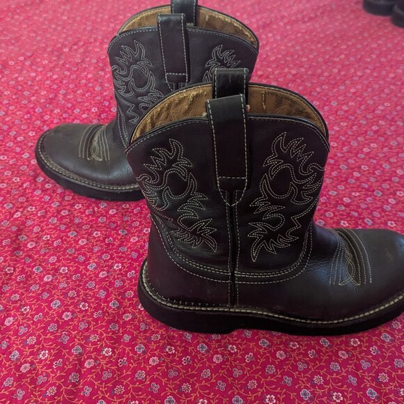 Ariat Fat Baby Boots Leather Western Embroidered Chunky Cowgirl Style # 14788 - Picture 10 of 11